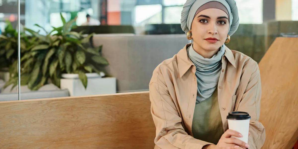 Femme musulmane seule